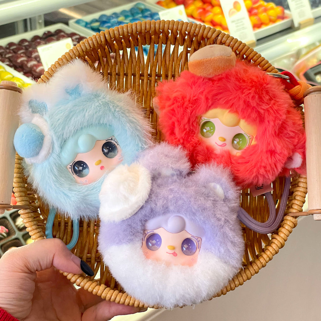 Yooki Mirror Comb Series Heat Charging Station Plush Blind Box – Kawaii Collectible Figure, Cute Mystery Toy, Bag Charm Pendant Gift