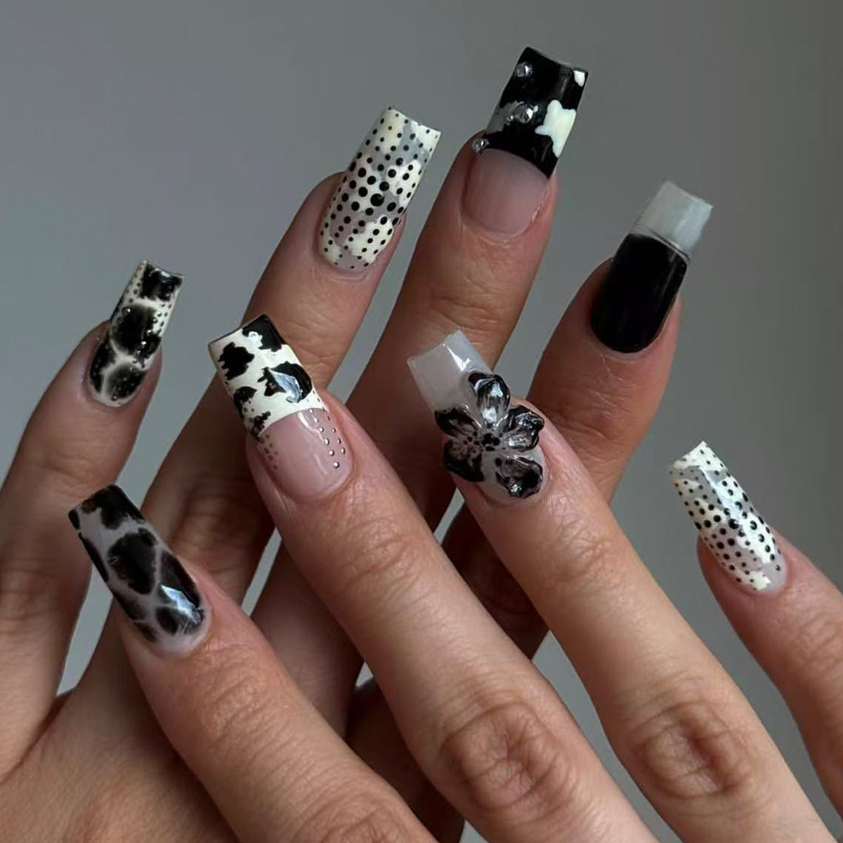 3D Embossed Cow Print Press-On Nails, Handmade Medium Square Fake Nails, Cute & Edgy Sweet Style Manicure Set, Versatile Statement Nail Tips for Women