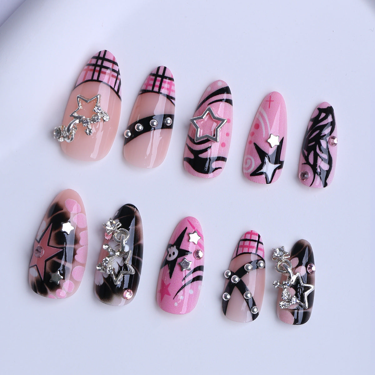 Pink Barbie Y2K Press-On Nails, Sweet & Edgy Girl Style with 3D Star and Butterfly Rhinestones, Sparkling Statement Fake Nails