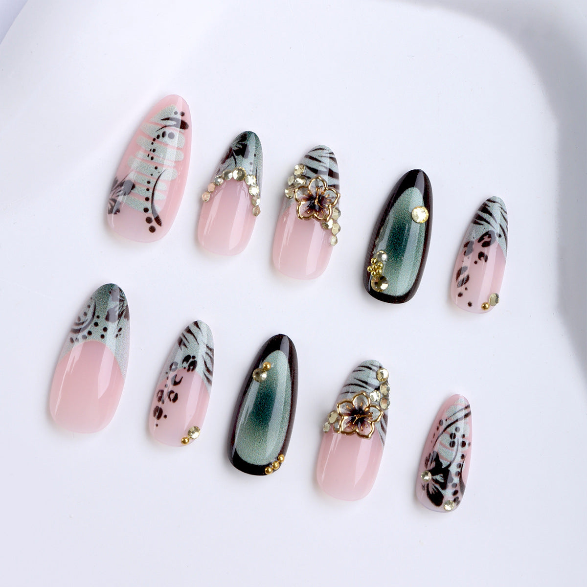Handmade Almond Press-On Nails, Ink-Wash Leopard Print, Rhinestone & 3D Metallic Floral Nail Tips, Reusable False Nails 🐆✨💅