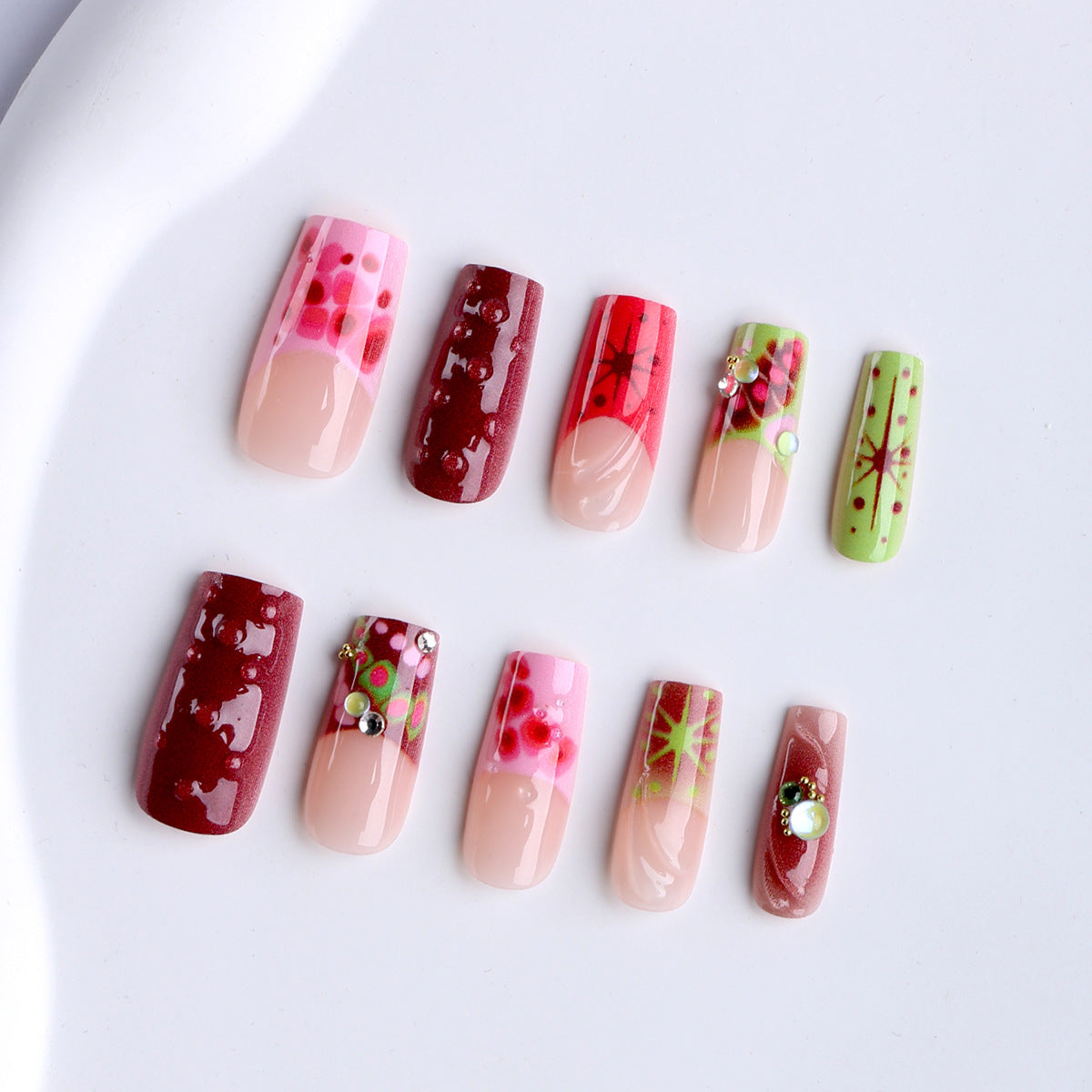 Handmade Floral Gradient Press-On Nails, Medium Coffin-Shaped Fake Nails, Wearable Nail Tips, Elegant Gradient Flower Manicure Set for Women