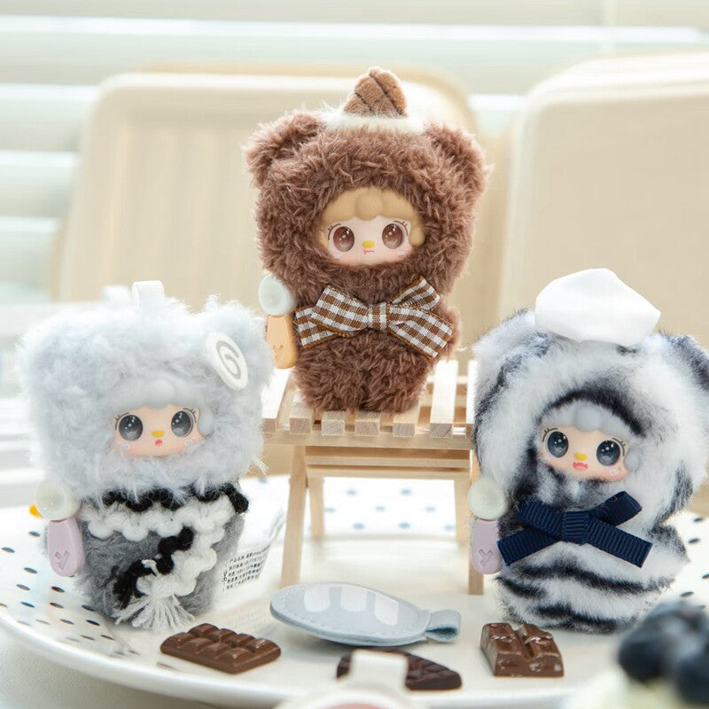 Yooki “Let Me Take a Bite” Plush Blind Box Figure – Cute Collectible Toy, Kawaii Character Doll, Bag Charm & Phone Pendant Gift