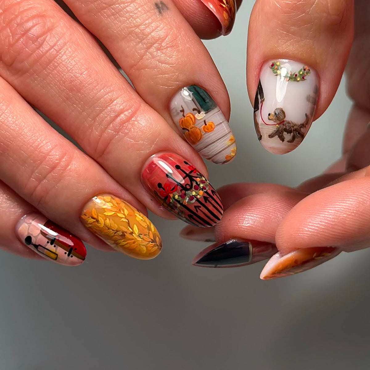 Collection of Handmade 3D Almond Press-On Nails, Spotted Floral Nail Art Tips, Trendy European & American Style Reusable Fake Nails